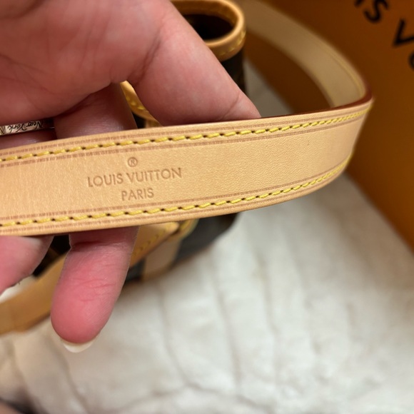 Louis Vuitton monogram, NOE BB purse - Picture 2 of 16